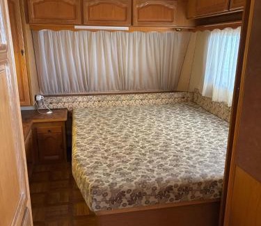 Topola Otro | Каравана Рапунцел - Rapunzel Caravan