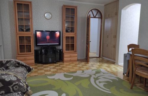Bishkek Apartamento | Квартира для семьи тепло, уют!