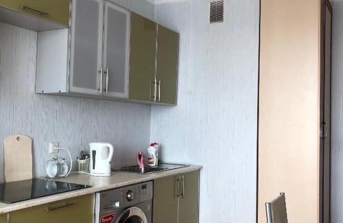 Novo-Savinovskiy Apartamento | квартира напротив Парк Хауса