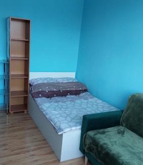 Krzyki Casa | Комната в трёхкомнатной квартире
