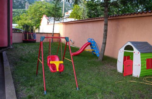 Sliven Hotel | Комплекс Family Time Relax&Spa