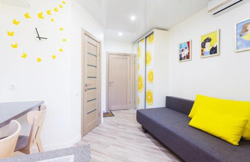 Holosiivskyj Apartamento | Комфортні мині-апартаменти студіо на Юлії Здановської
