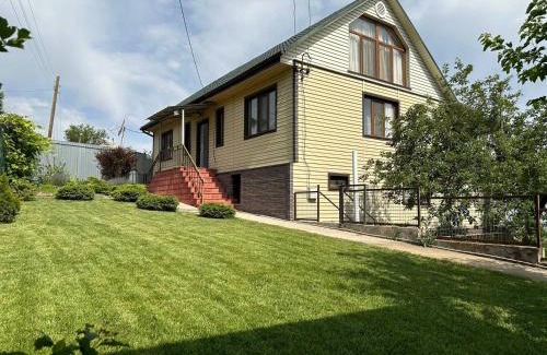 Tuzdybastau Casa | Коттедж с баней и бассейном