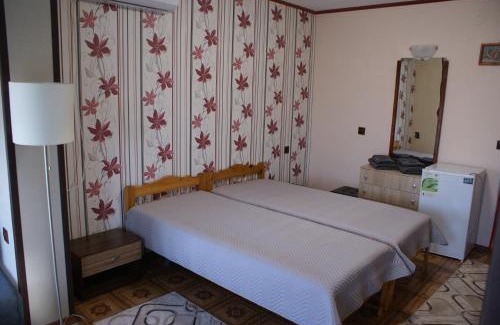 Pavel Banya Casa | Къща за гости Боневи
