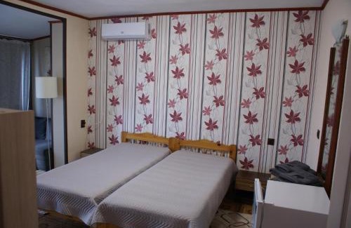 Pavel Banya Casa | Къща за гости Боневи