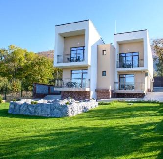 Sapareva Banya Casa | Къща за гости Давиос