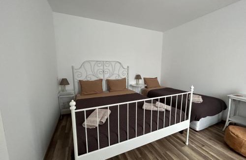 Septemvri Casa | Къща за гости ЕМА