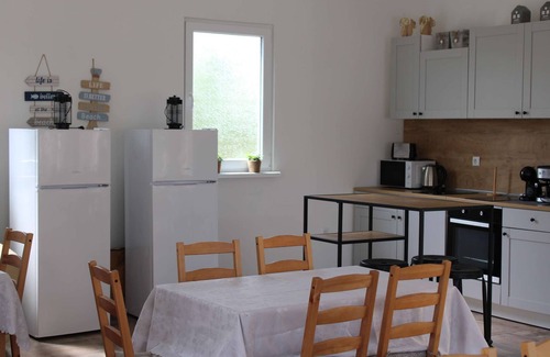 Krapets Apartamento | Къща за гости Крапец е новопостроена и се намира в централната част на с.Крапец.
