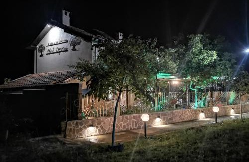 Pismenovo Villa | Къща за гости Под ОРЕХА