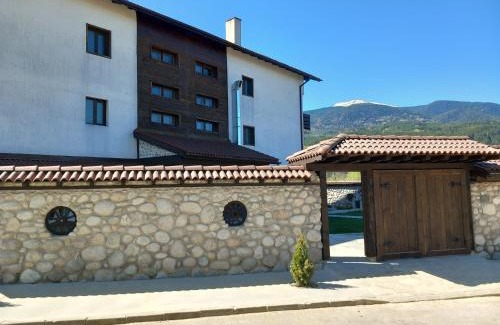 Dobrinishte Casa | Къща за гости "Тони"