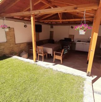 Sapareva Banya Villa | Къща за гости Чечев