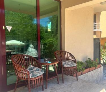 Chernomorets Casa | Къща за гости STEDY