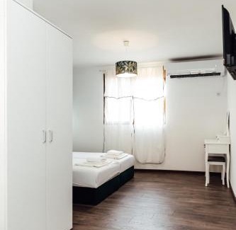 Sapareva Banya Casa | Къщи БРИК вила 2
