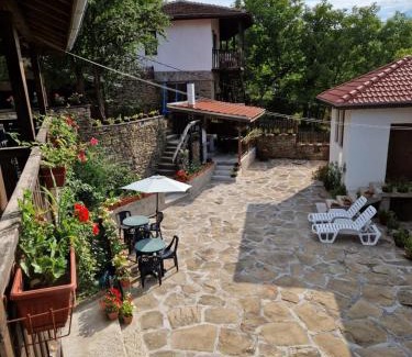 Troyan Casa | Къщи за гости "Зелената долина"