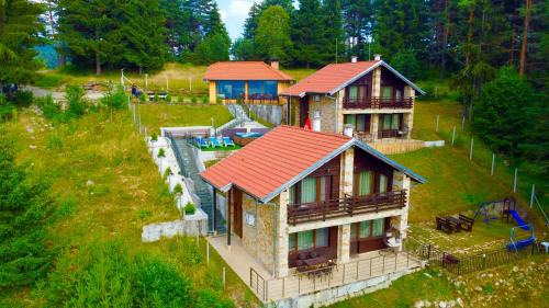 Dospat Villa | Къщи за гости Фантазия