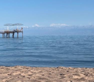 Cholpon-Ata Apartamento | Кыргызское Взморье Иссык-Куль, Issyk - Kul, Bosteri, Kyrgyz vzmorie