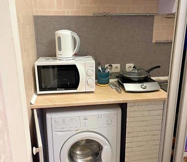 Sukhinovka Apartamento | Лавандовий світанок Однокімнатна квартира біля ЦУМу в центрі Полтави Мережа AlexApartments Документи для відряджень Безконтатне заселення 24-7