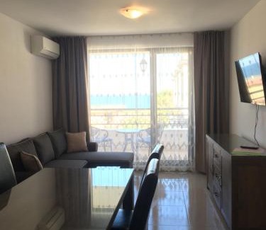 Sozopol Apartamento | Луксозни апартаменти под наем в комплекс от затворен тип в м-ст Каваците в Созопол