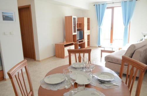 Sinemoretz Apartamento | Любимото синьо в Синеморец