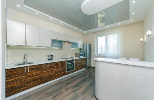Pozniaky Apartamento | Люкс апартаменты с 3 комнатами Княжий затон