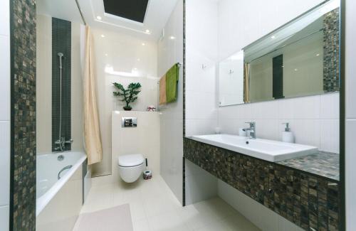 Pozniaky Apartamento | Люкс апартаменты с 3 комнатами Княжий затон