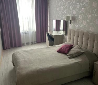 Svyatoshyns'kyi District Apartamento | Нова затишна квартира Студіо плюс спальня біля метро Житомирська
