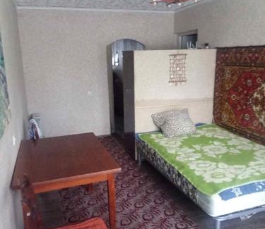 Obolon' Casa | Окрема кімната без підселення в трикімнатній квартирі біля метро Оболонь