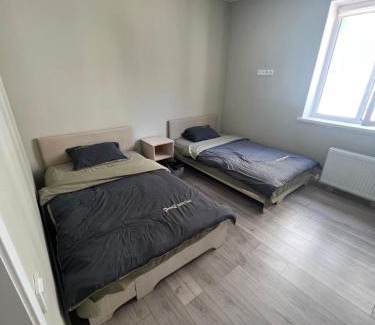 Almaty Apartamento | Оранжевая семья橙子民宿