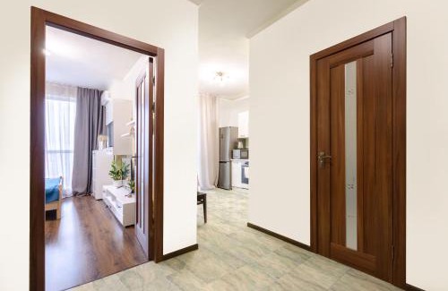 Pozniaky Apartamento | Панорамний Краєвид, поруч з метро