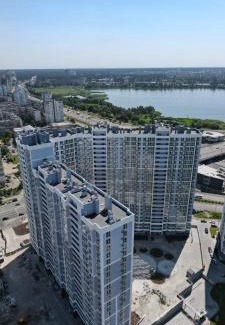 Pozniaky Apartamento | Панорамний Краєвид