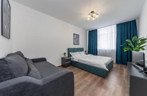 Pozniaky Apartamento | Позняки, современные апартаменты ул Е.Пчелки 7