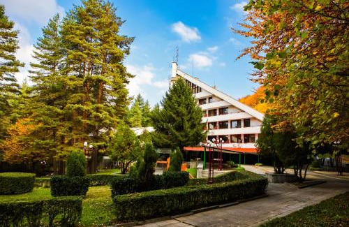 Dupnitsa Hotel | Почивна станция - ТЕЦ Бобов дол