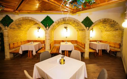 Dupnitsa Hotel | Почивна станция - ТЕЦ Бобов дол