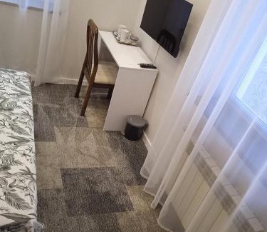 Mykolaiv Apartamento | Приватний будинок в Миколаєві з гаражем Private House in Mykolaiv with garage