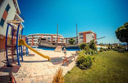 Elenite Apartamento | Привилидж первая линия
