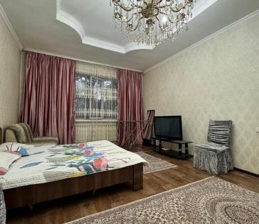 Kaztsik Apartamento | Пугачева 17
