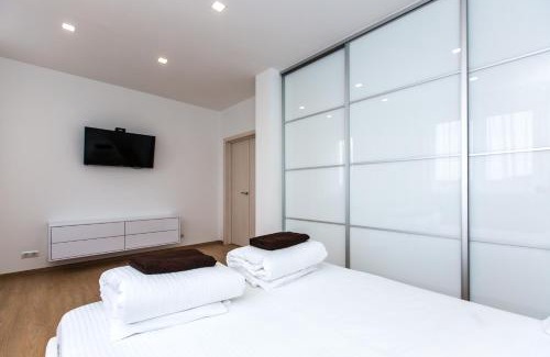 Lviv Apartamento | Під Голоском 8