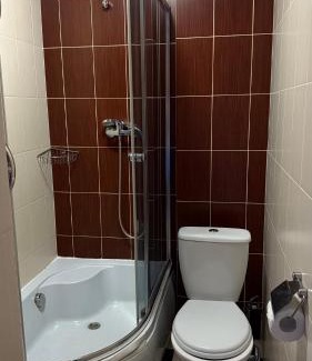 Skhidnytsya Hotel | Під лісом