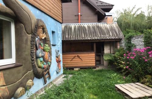 Yaremche Casa | Рукавичка