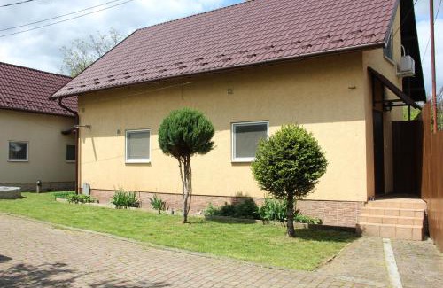 Berehove Apartamento | Ріточка