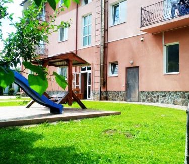 Polyana Apartamento | Садиба "В Поляні"