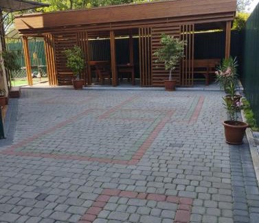 Berehove Casa | садиба Лоньяї 22