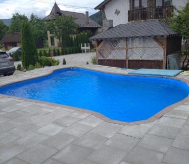 Mykulychyn Casa | Садиба Янчар Апартаменти з Басейном