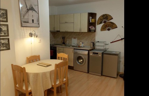 Tankovo Apartamento | Санни Дэй-6