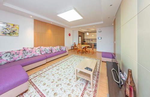 Almaty District Apartamento | Светлые апартаменты в ЖК Хайвил Астана