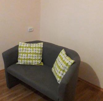 Obolons'kyi District Apartamento | Своя аккуратная,очень теплая квартира на пл Шевченко-Shevchenko square