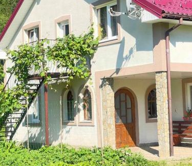 Jasienow Casa | Світанок у горах
