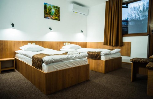 Razgrad Hotel | Семеен Хотел Петров Хан