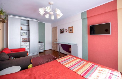 Sochi City Centre Apartamento | Семейное гнездо с «приветом»