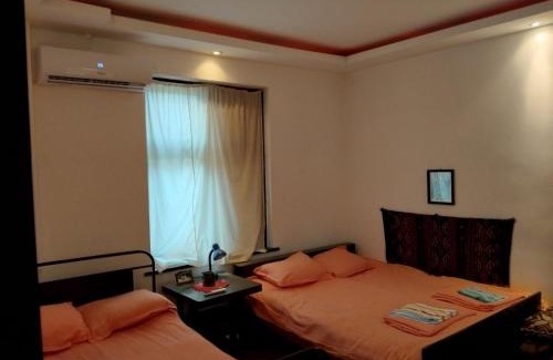 Veliki Preslav Casa | Сланевата къща